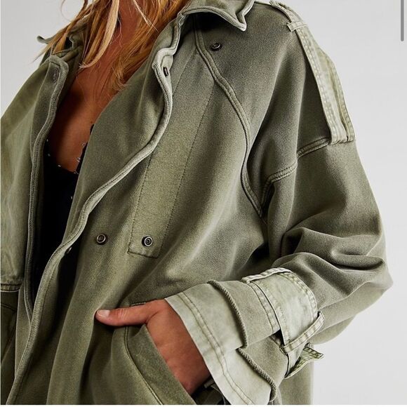 New Free People 
Roll Out Knit Trench Coat size XS
Retail $248 - Picture 5 of 15